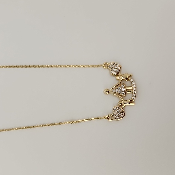 Elegant Gold Plated Necklace with Heart Accents - Picture 4 of 4